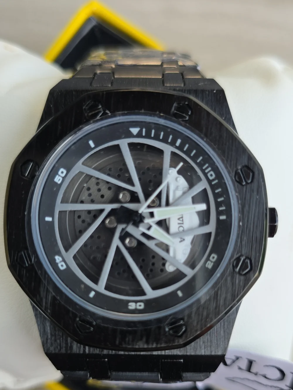 473. Invicta Speedway Rim Men's Watch - 42mm, Black (70037)